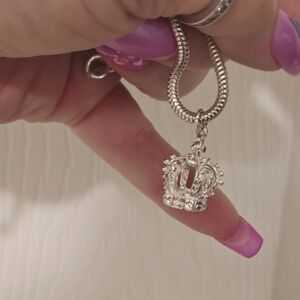 Pandora bra elet and crown pendant